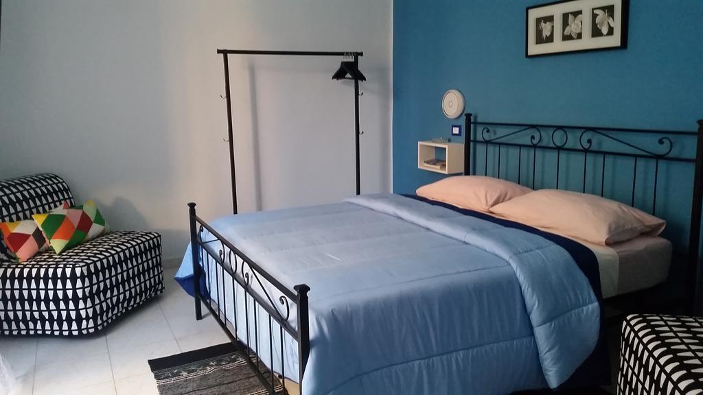 San Nicola Apartment Blu Наполи Екстериор снимка